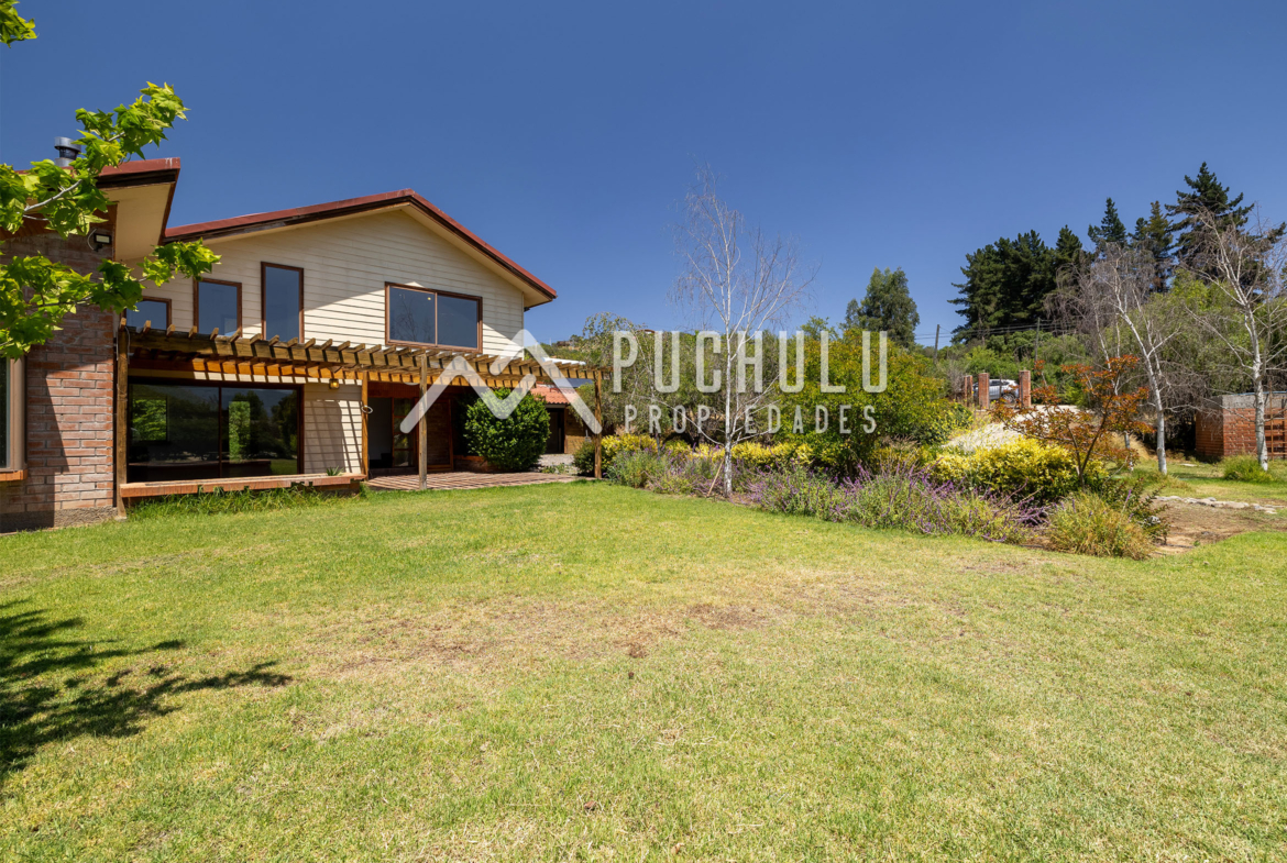 Limache, Casa Parcela en Condominio con Piscina y Quincho – Puchulu ...